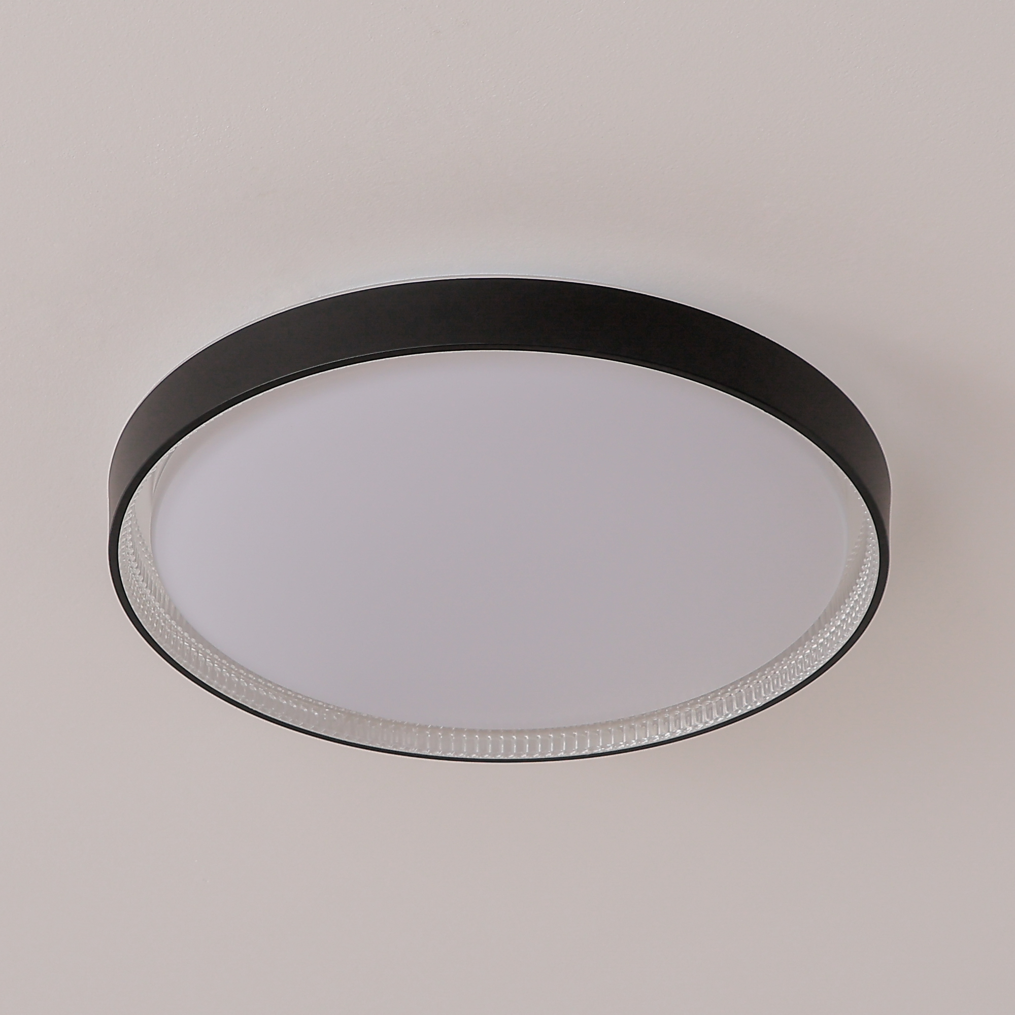 Flush Mount Light 1 -Light 15.6-in Matte Black Integrated LED Flush Mount Light