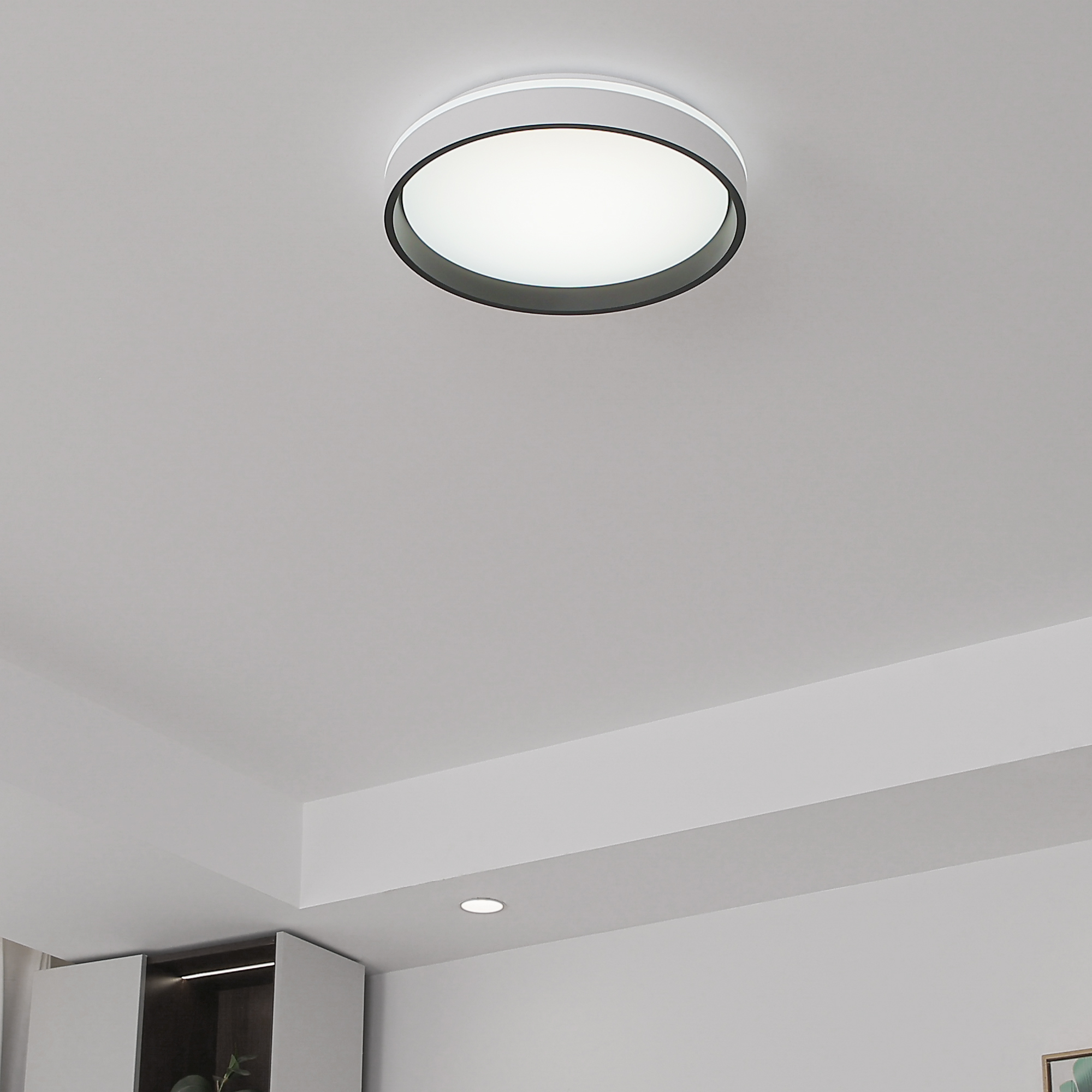 LED Flush Mount 1 -Light 15-in White Integrated LED Flush Mount Light