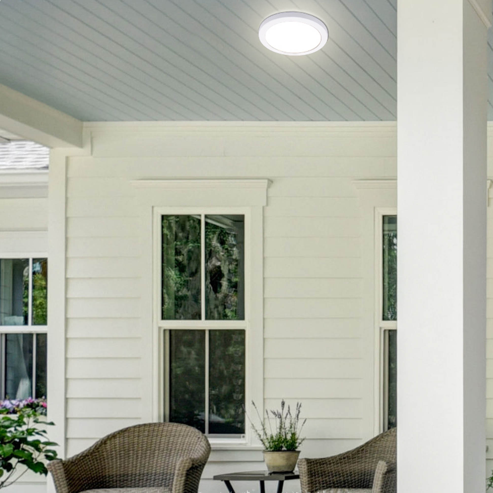 LED Flush Mount 1 -Light 9-in White Integrated LED Flush Mount Light